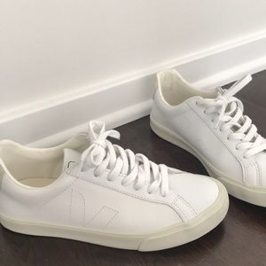 Veja Sneakers